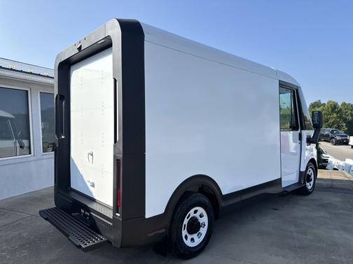 2025 Chevrolet BrightDrop 400 