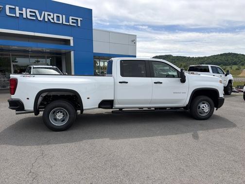 Summit White 2026 Chevrolet Silverado 3500 Work Truck
