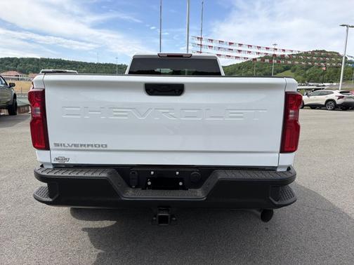 Summit White 2026 Chevrolet Silverado 3500 Work Truck