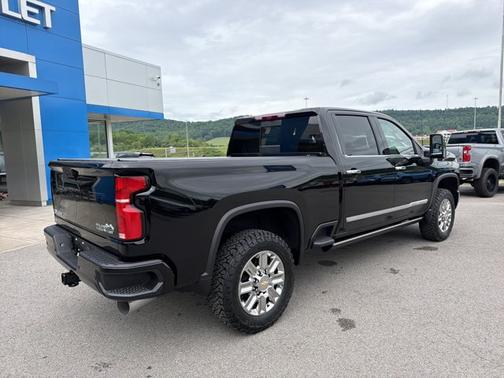 Black 2026 Chevrolet Silverado 3500 High Country