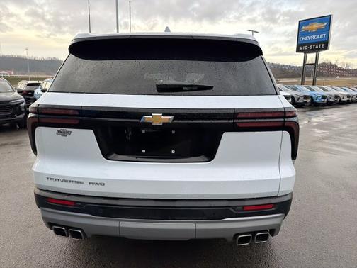 2026 Chevrolet Traverse AWD LT