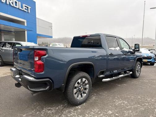 2026 Chevrolet Silverado 2500 Custom