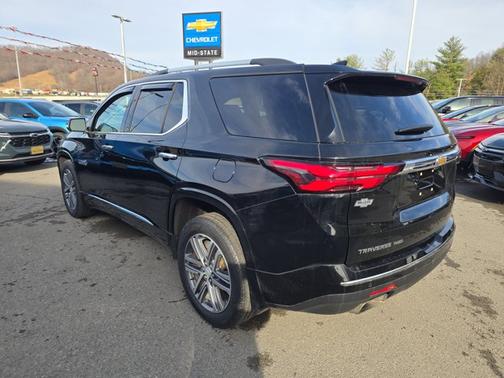 2023 Chevrolet Traverse High Country