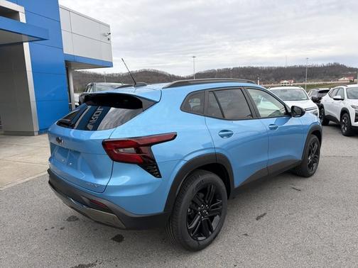 Marina Blue Metallic 2026 Chevrolet Trax ACTIV