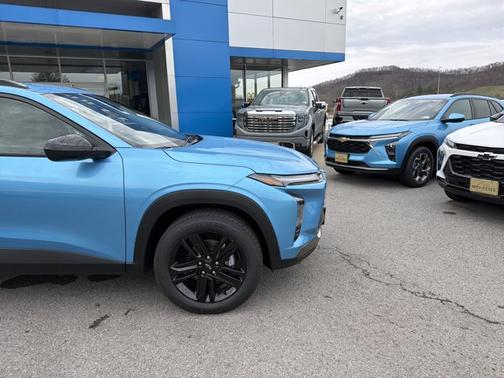 Marina Blue Metallic 2026 Chevrolet Trax ACTIV