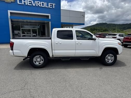 2023 Toyota Tacoma SR