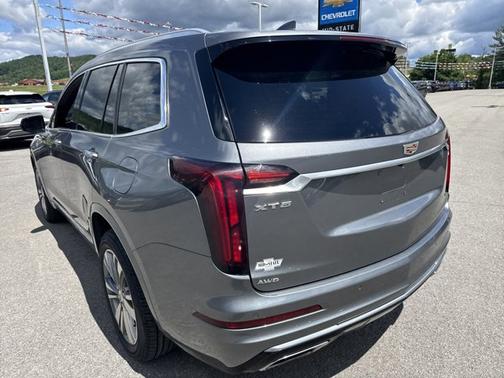 2022 Cadillac XT6 Premium Luxury