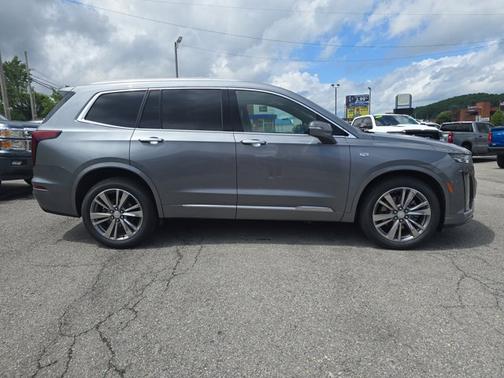 2022 Cadillac XT6 Premium Luxury