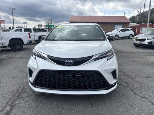 2023 Toyota Sienna XSE 25th Anniversary
