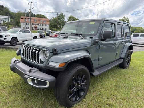 Anvil Clearcoat 2025 Jeep Wrangler 4xe Sahara