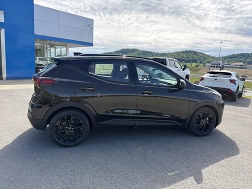 Mosaic Black Metallic 2027 Chevrolet Bolt RS
