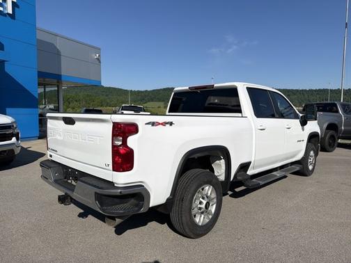 Summit White 2025 Chevrolet Silverado 2500 LT