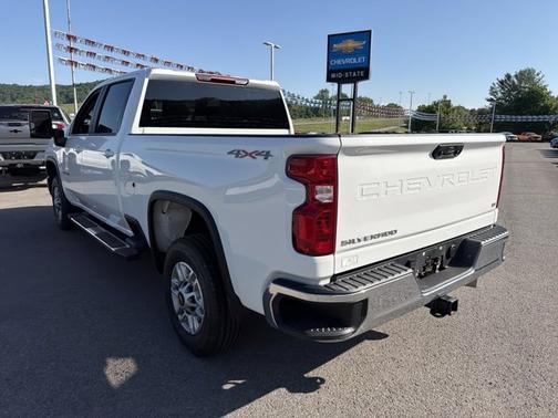 Summit White 2025 Chevrolet Silverado 2500 LT