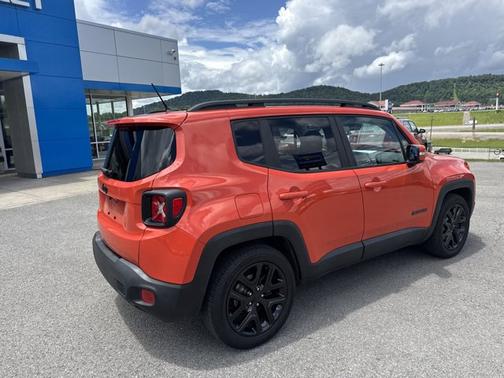 2017 Jeep Renegade Altitude