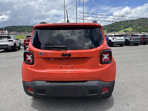 2017 Jeep Renegade Altitude