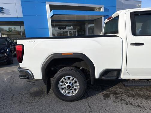 2025 GMC Sierra 2500 Pro