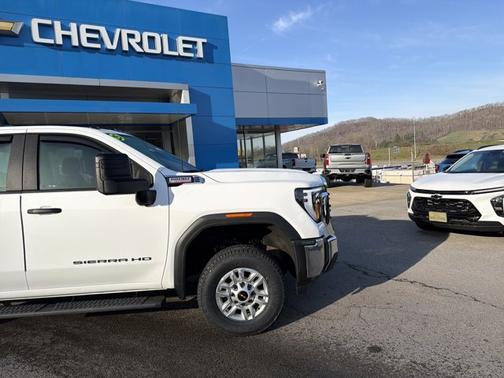 2025 GMC Sierra 2500 Pro