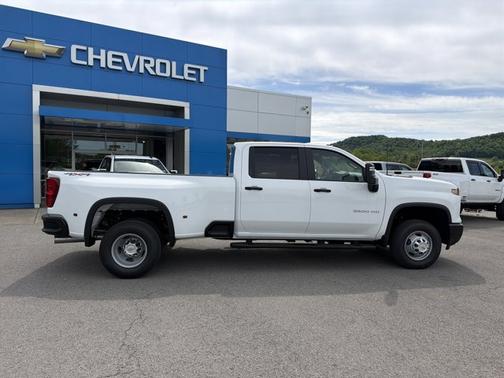 Summit White 2026 Chevrolet Silverado 3500 Work Truck