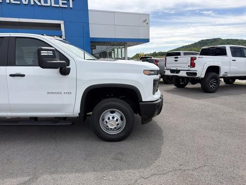Summit White 2026 Chevrolet Silverado 3500 Work Truck
