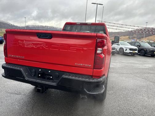 2026 Chevrolet Silverado 2500 Custom