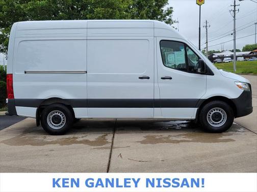 2025 Mercedes-Benz Sprinter 2500 Standard Roof