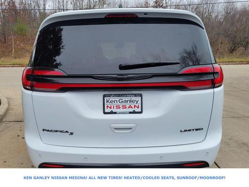 2025 Chrysler Pacifica Limited