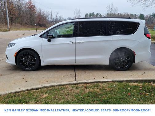 2025 Chrysler Pacifica Limited