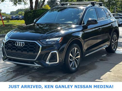 2023 Audi Q5 45 S line Premium Plus