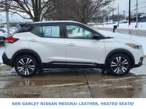 2019 Nissan Kicks SR