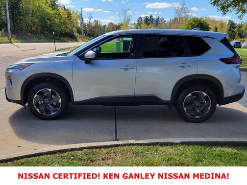 2024 Nissan Rogue SV