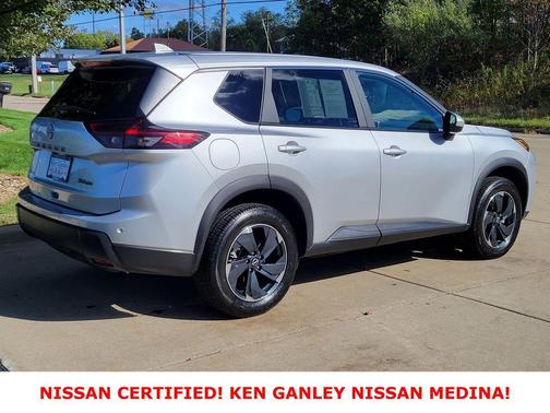 2024 Nissan Rogue SV