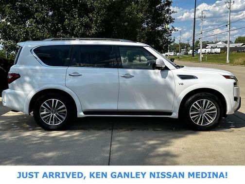 2022 Nissan Armada SL 2WD