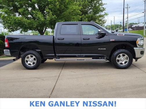 2021 RAM 2500 Big Horn Crew Cab 4x4 6'4' Box