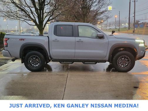 2024 Nissan Frontier PRO-4X