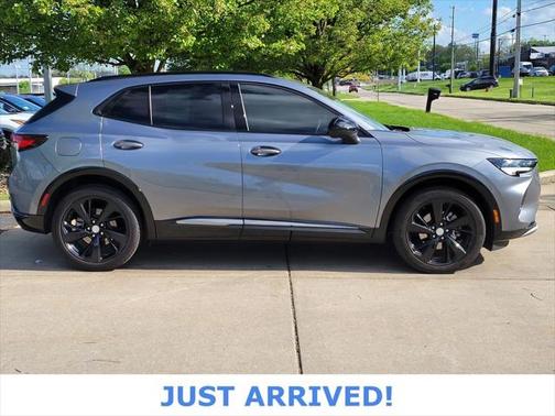 2021 Buick Envision FWD Essence