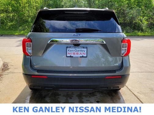 Silver Spruce Metallic 2020 Ford Explorer XLT