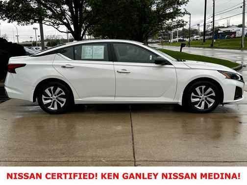 Glacier White 2025 Nissan Altima S FWD