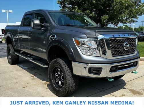 2018 Nissan Titan XD SV