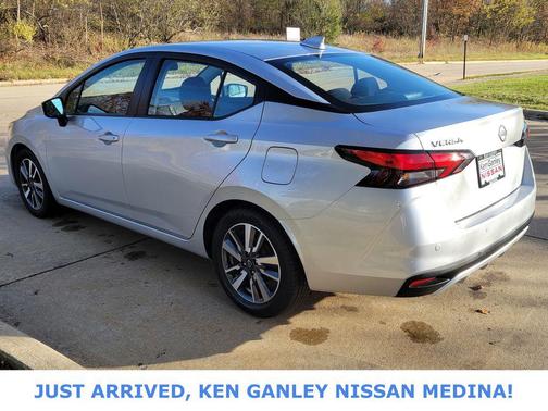 2023 Nissan Versa 1.6 SV