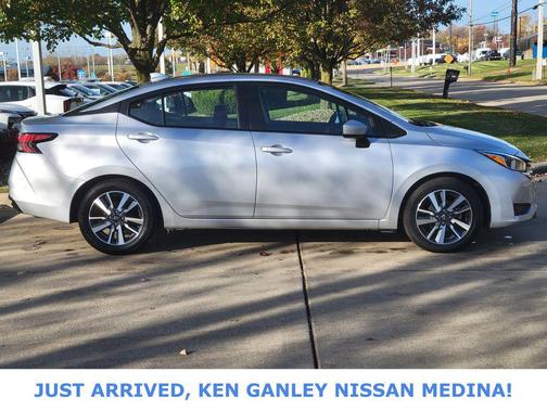 2023 Nissan Versa 1.6 SV