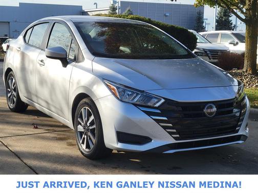 2023 Nissan Versa 1.6 SV