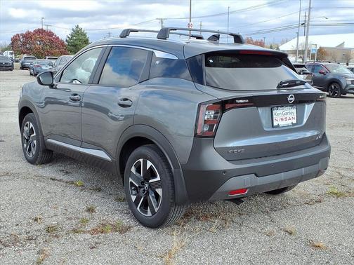 Gun Metallic 2026 Nissan Kicks SV