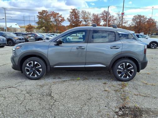 Gun Metallic 2026 Nissan Kicks SV