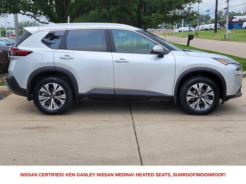Brilliant Silver Metallic 2023 Nissan Rogue SV