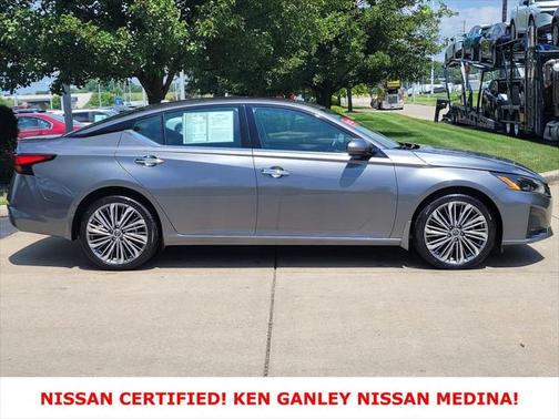 2024 Nissan Altima 2.5 SL