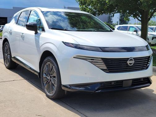 Everest White Pearl Tricoat 2026 Nissan Murano Platinum