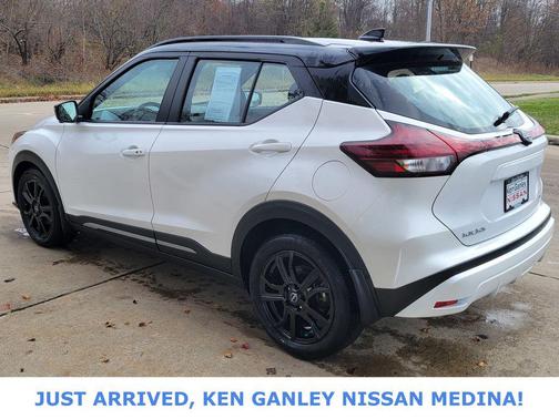 2024 Nissan Kicks SR