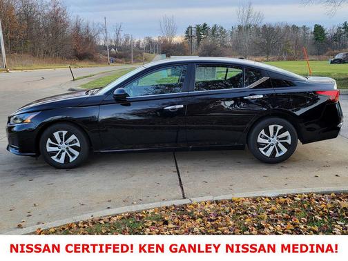 2025 Nissan Altima S FWD