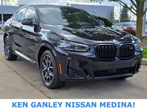 Carbon Black Metallic 2023 BMW X4 M40i