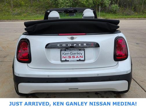 Nanuq White Metallic 2025 MINI Convertible Cooper S
